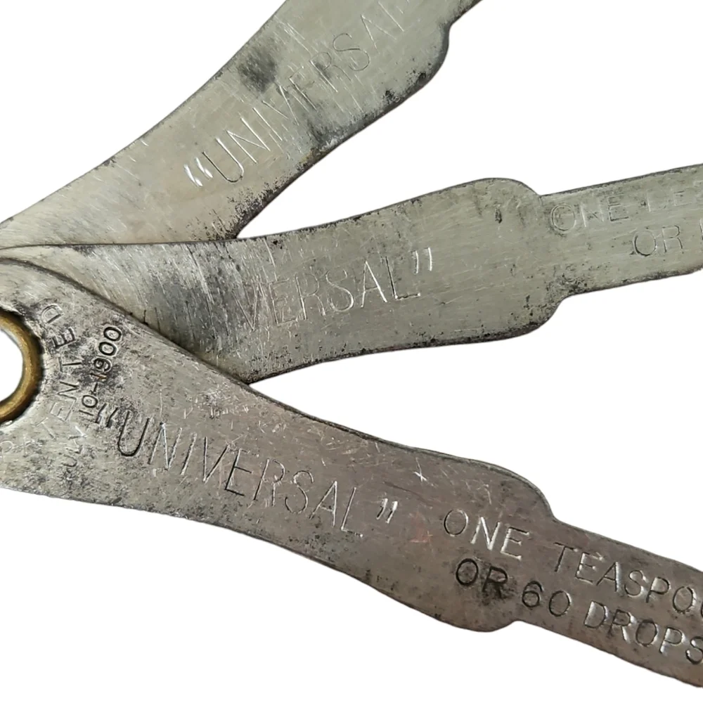 Rare Vintage Americana C.1900 Tin Measuring Spoons